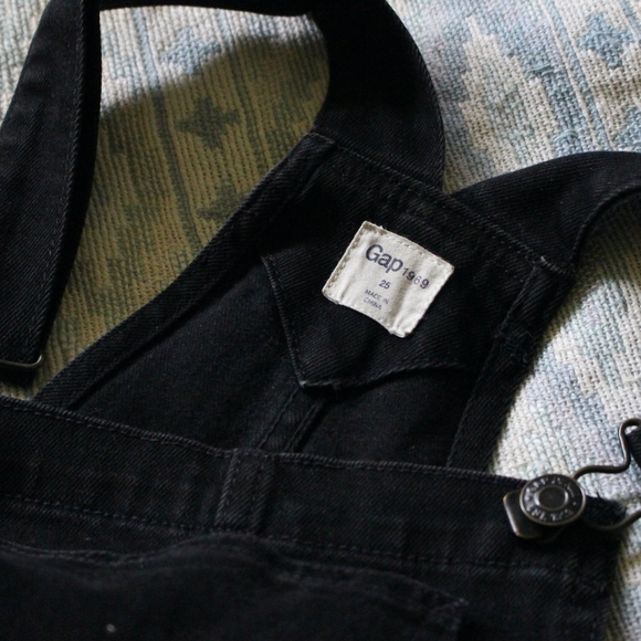 Gap | Cotton Black Bib Front Overalls - Picture 6 of 6